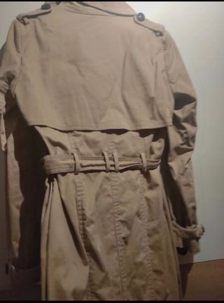 Gabardina beige Mango