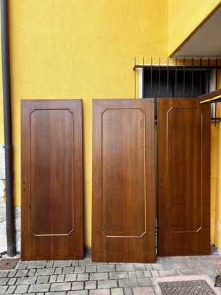 3 Porte interne legno massello
