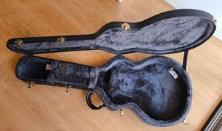 Gibson ES-335 hecha en Memphis USA 2004