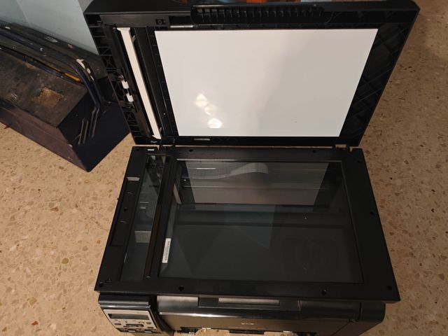 Impresora HP MFP m175mw Multifunción. Leer bien