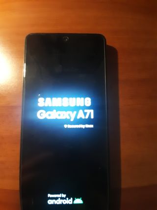 Samsung Galaxy A71 - Smartphone