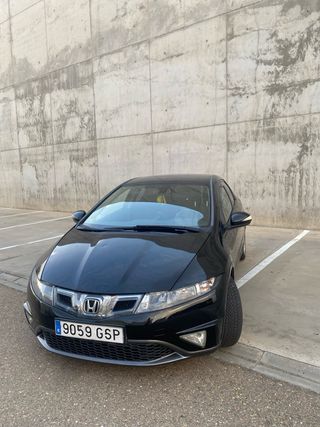 Honda Civic 5DR 2009