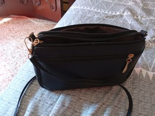 Bolso negro bandolera