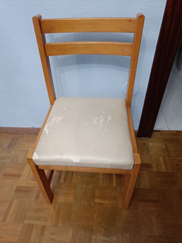 Silla madera - Asiento beige