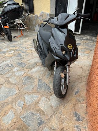 Yamaha Jog RR - Scooter