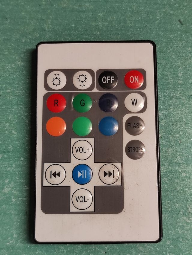 Bombilla LED inteligente con altavoz, bluetooth...