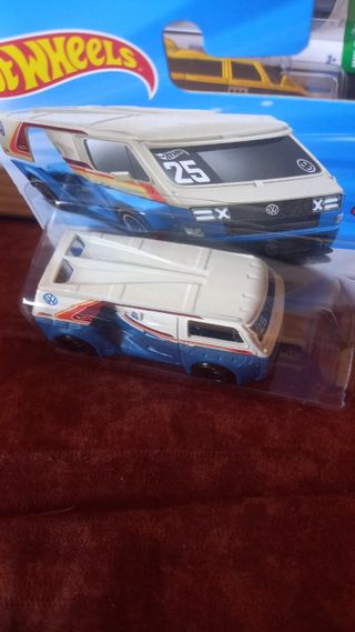 Hot Wheels VW T3 Custom - 1 Carro
