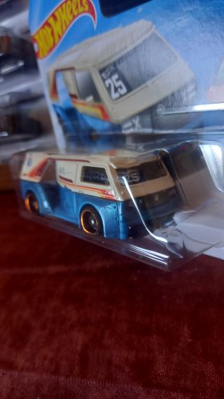 Hot Wheels VW T3 Custom - 1 Carro