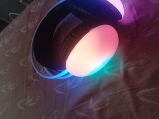 Cascos Bluetooth blancos