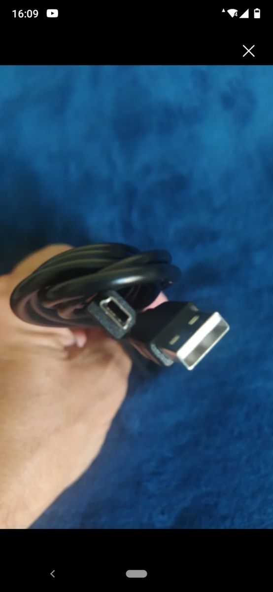 Cable USB de 2 Metros para Cargar Mandos PS3