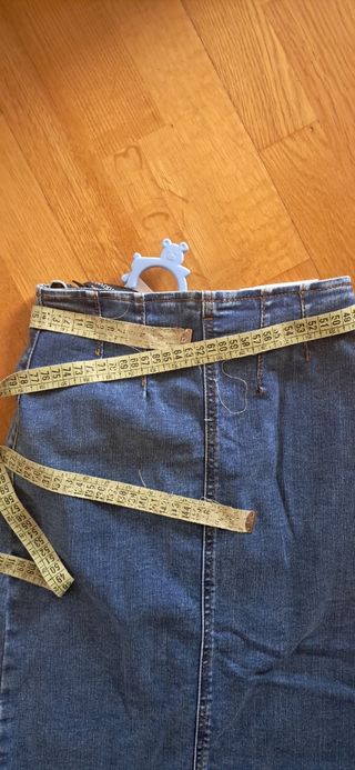 Falda vaquera midi Stradivarius 34