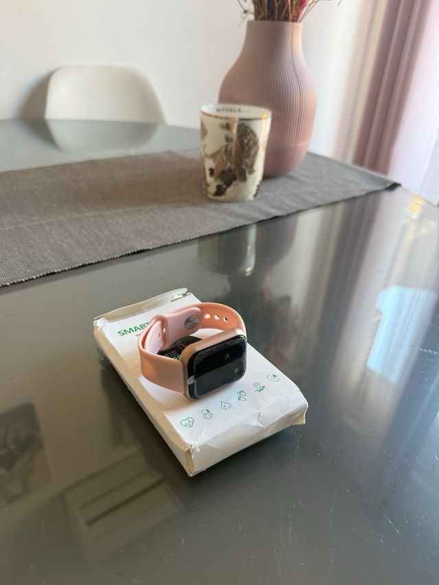Smartwatch rosa nuevo