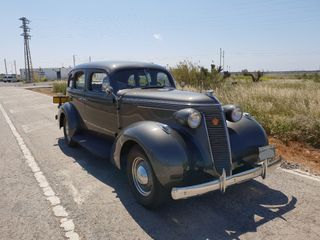 STUDEBAKER Six 1937
