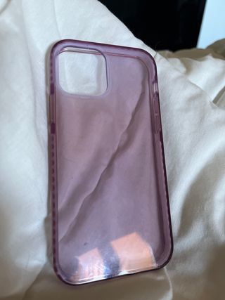 Funda iPhone 12 morada