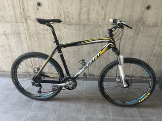 Bicicleta Scott Scale 70 MTB