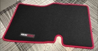+ Opel Astra F Pack Alfombrillas + Maletero a medi