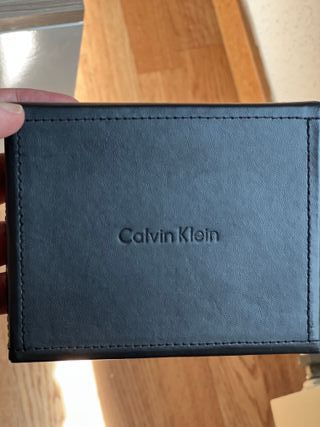 Cartera Calvin Klein negra