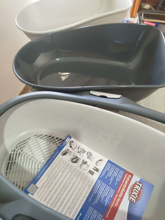 Arena gato: bandeja higiénica