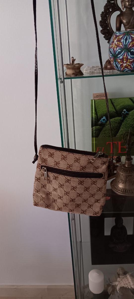 Bolso bandolera pequeño beige