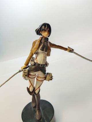 Figura Mikasa Ackerman 