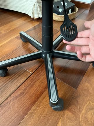 Silla oficina cuero sintético negra