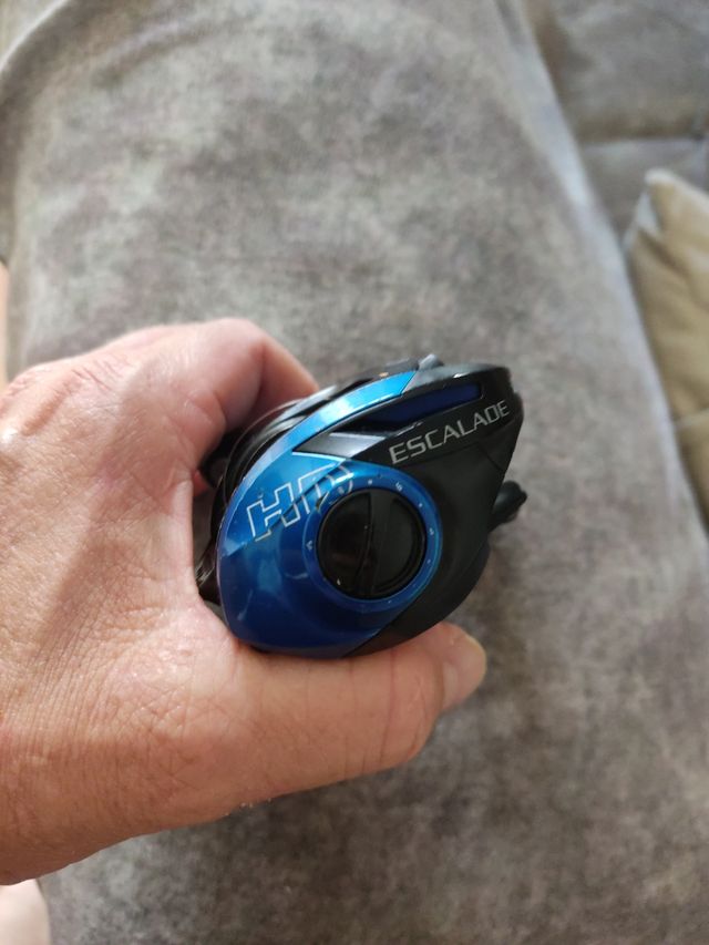 Carrete Quantum Escalade HD