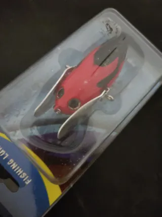 Carrete Quantum Escalade HD regalo 2 señuelos