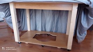 Mesa camilla con ruedas - 1,20x70. 