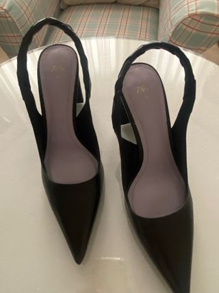 Zapatos Zara negros de tacón