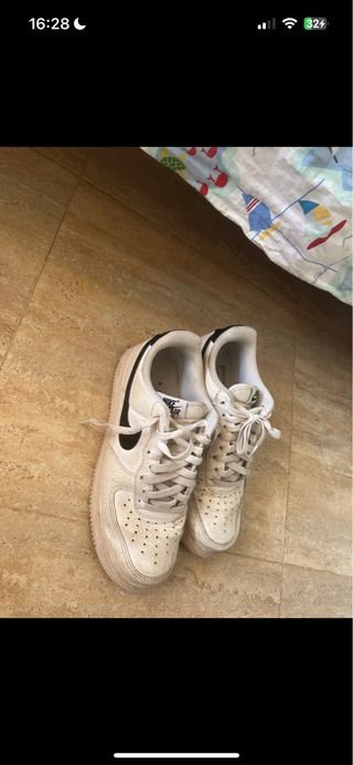 Nike Air Force 1 Blancas - Talla 42