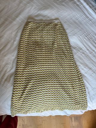 Falda midi Zara marrón-amarilla
