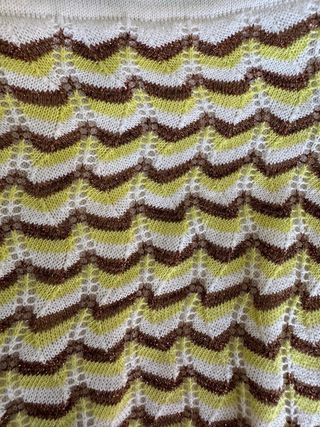 Falda midi Zara marrón-amarilla