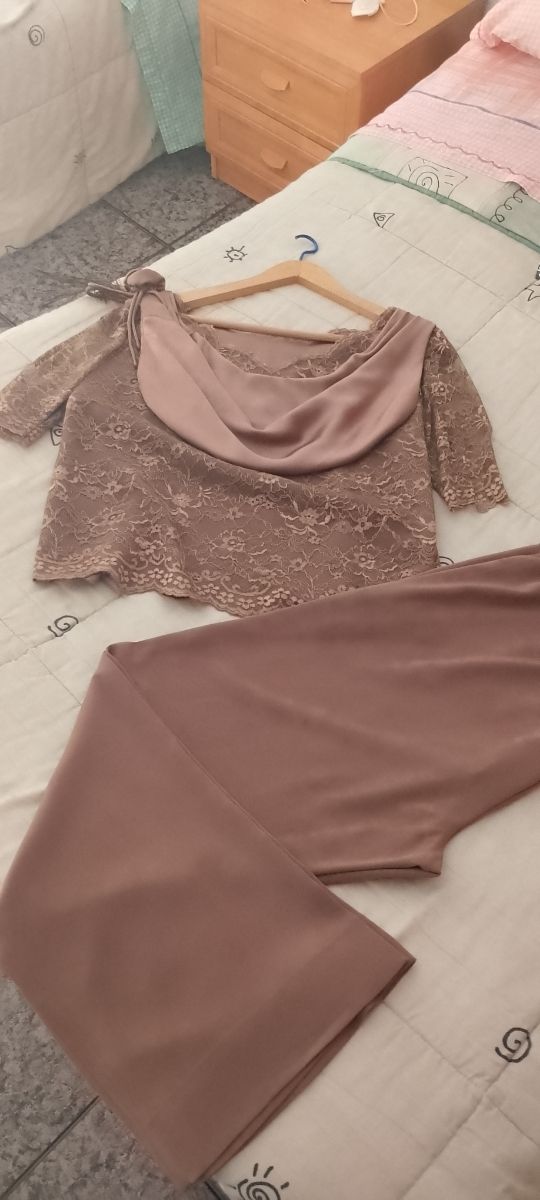 Trajes de  pantalón mujer verde diferentes colores