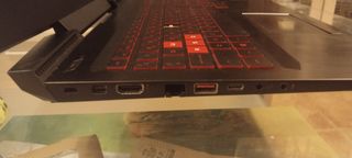 HP Omen 15 i7-7700HQ 12GB RAM 1200GB