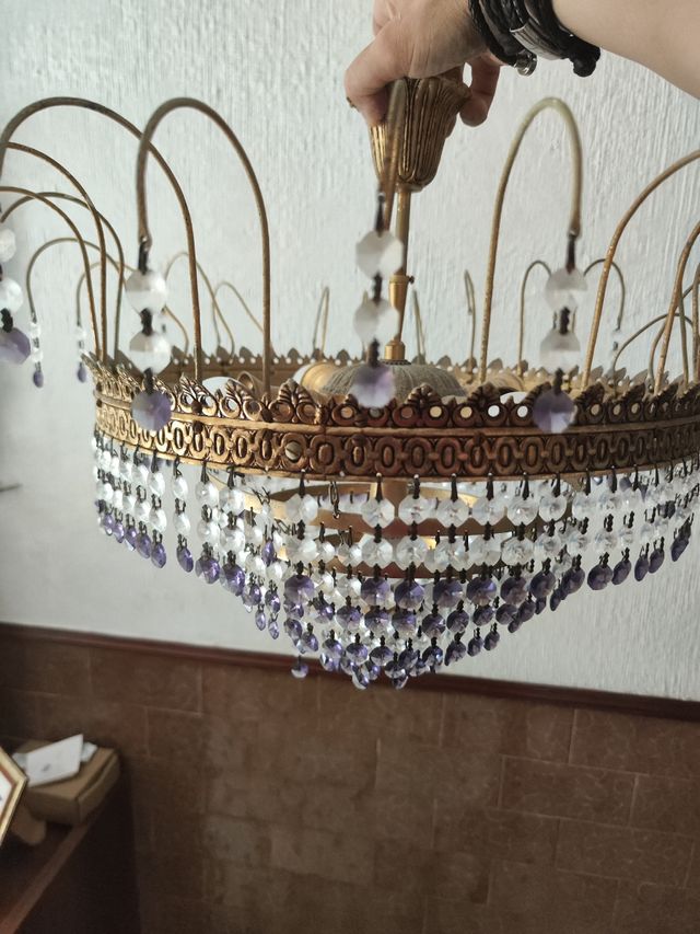 Lampara techo antigua dorada con cristales