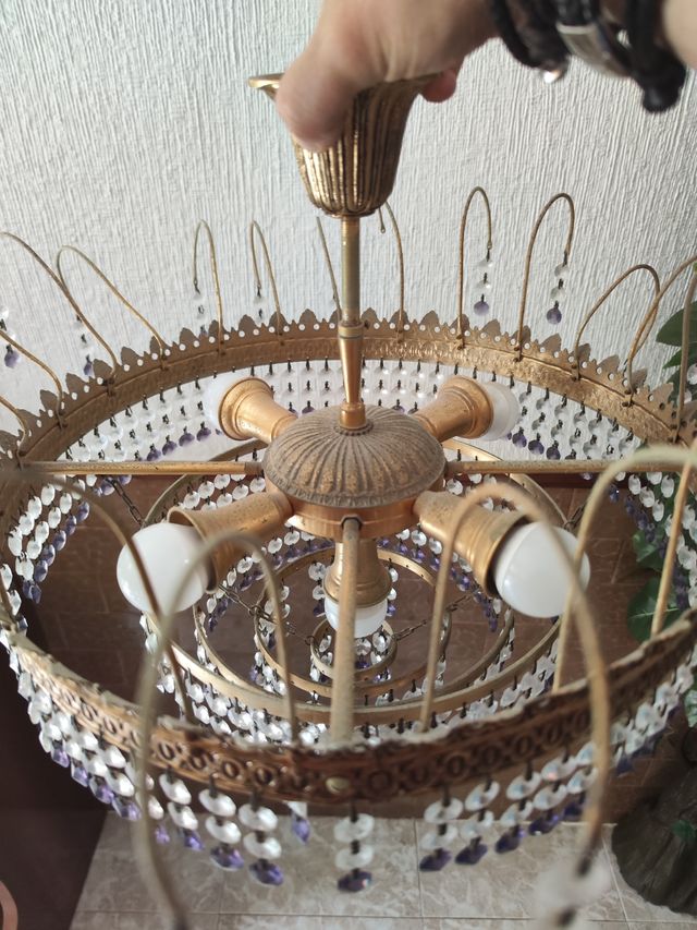 Lampara techo antigua dorada con cristales