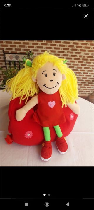 Mochila muñeca infantil