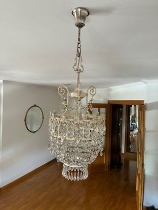 Lámpara techo cristal roca plata.
