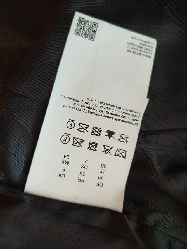 Chaqueta cuero Hugo Boss negra mujer 36