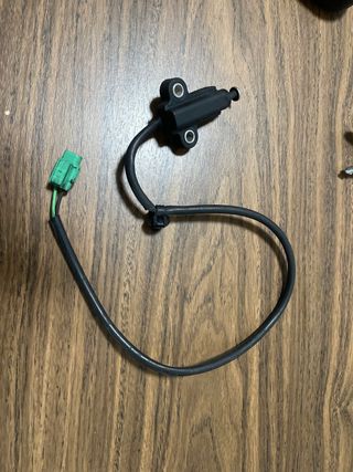 Sensor pata Suzuki GSXR 750 K9