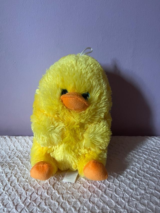 Pollito peluche amarillo