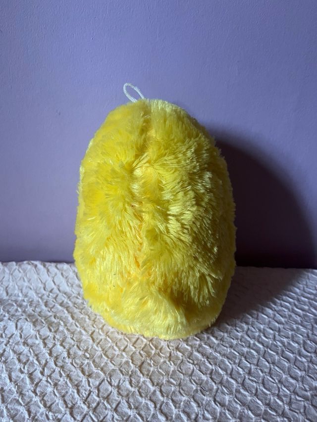 Pollito peluche amarillo