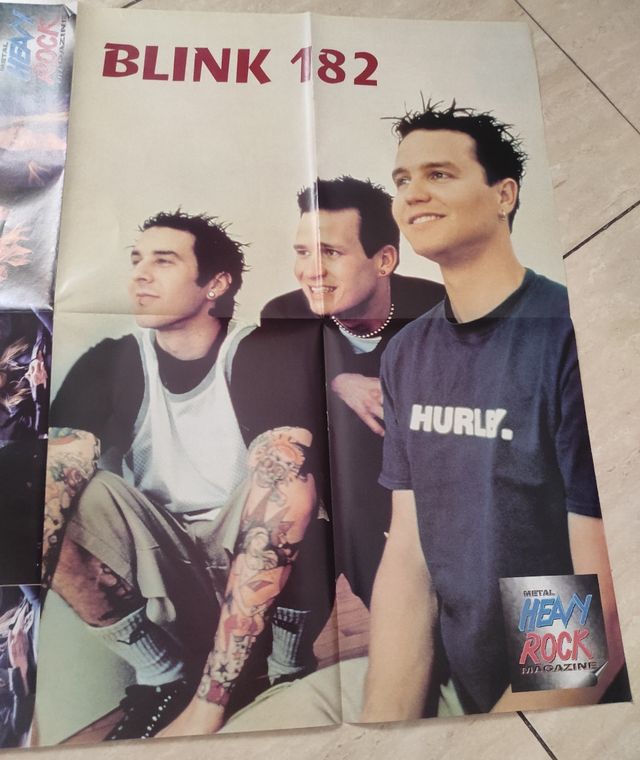 Posters "Tierra Santa,"Cradle of Filth y Blink 182
