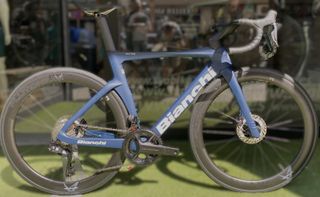 Bicicleta Bianchi Oltre AERO 2025 ULTEGRA DI2