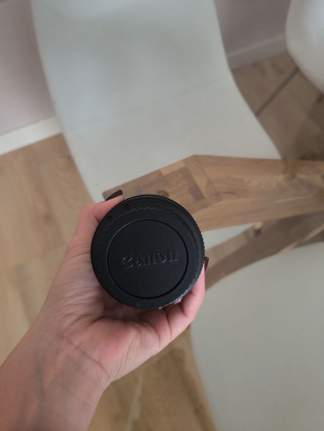 Objetivo Canon EF 75-300mm