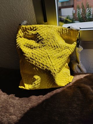 Bolso Desigual amarillo