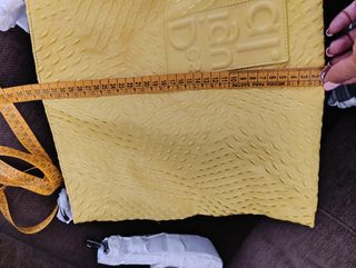 Bolso Desigual amarillo