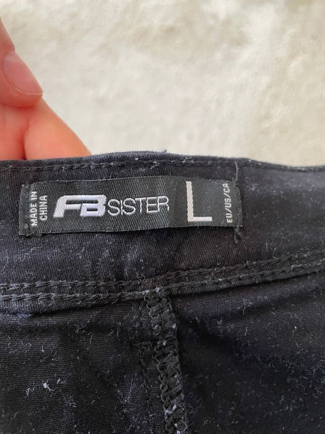 Pantalones cargo negros