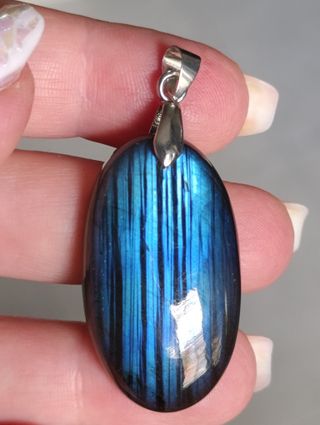 Ciondolo Labradorite blu
