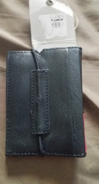 Billeteras Springfield Piel Negra y Roja/Marrón